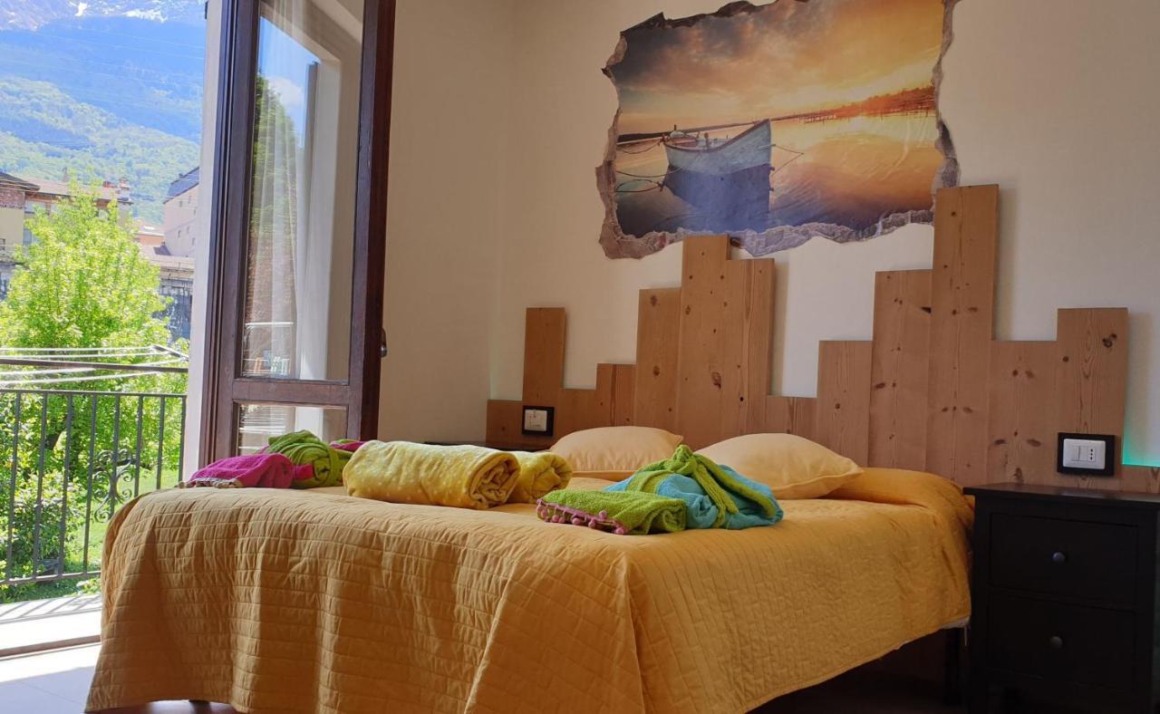 Villa Lago Foreground - Pet Friendly Stay- Garden-Parking-Lake View- Bike Friendly Holiday House Colico Buitenkant foto